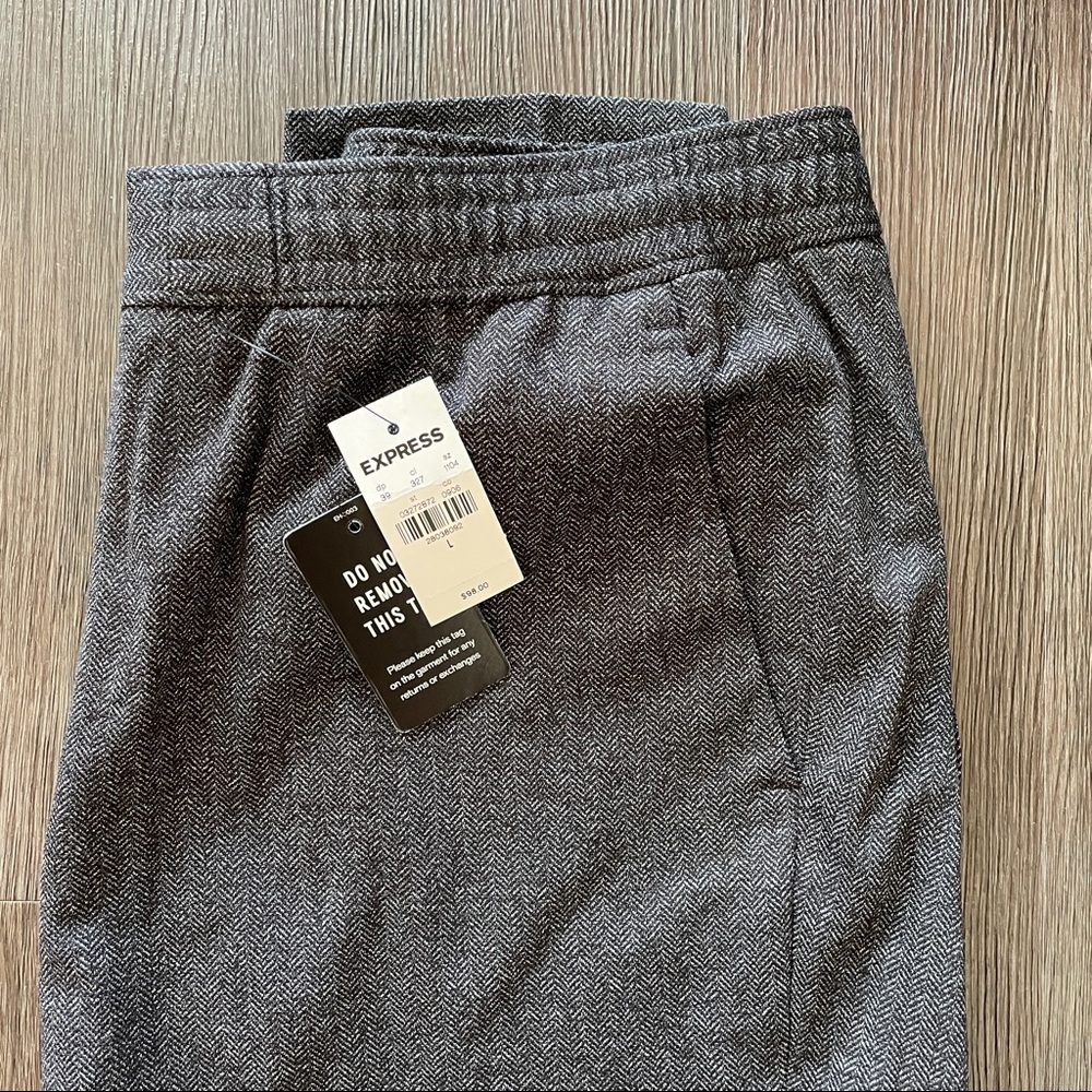 Express Extra Slim Charcoal Herringbone Luxe Comfort Soft Jogger Dress Pant - Picture 7 of 9